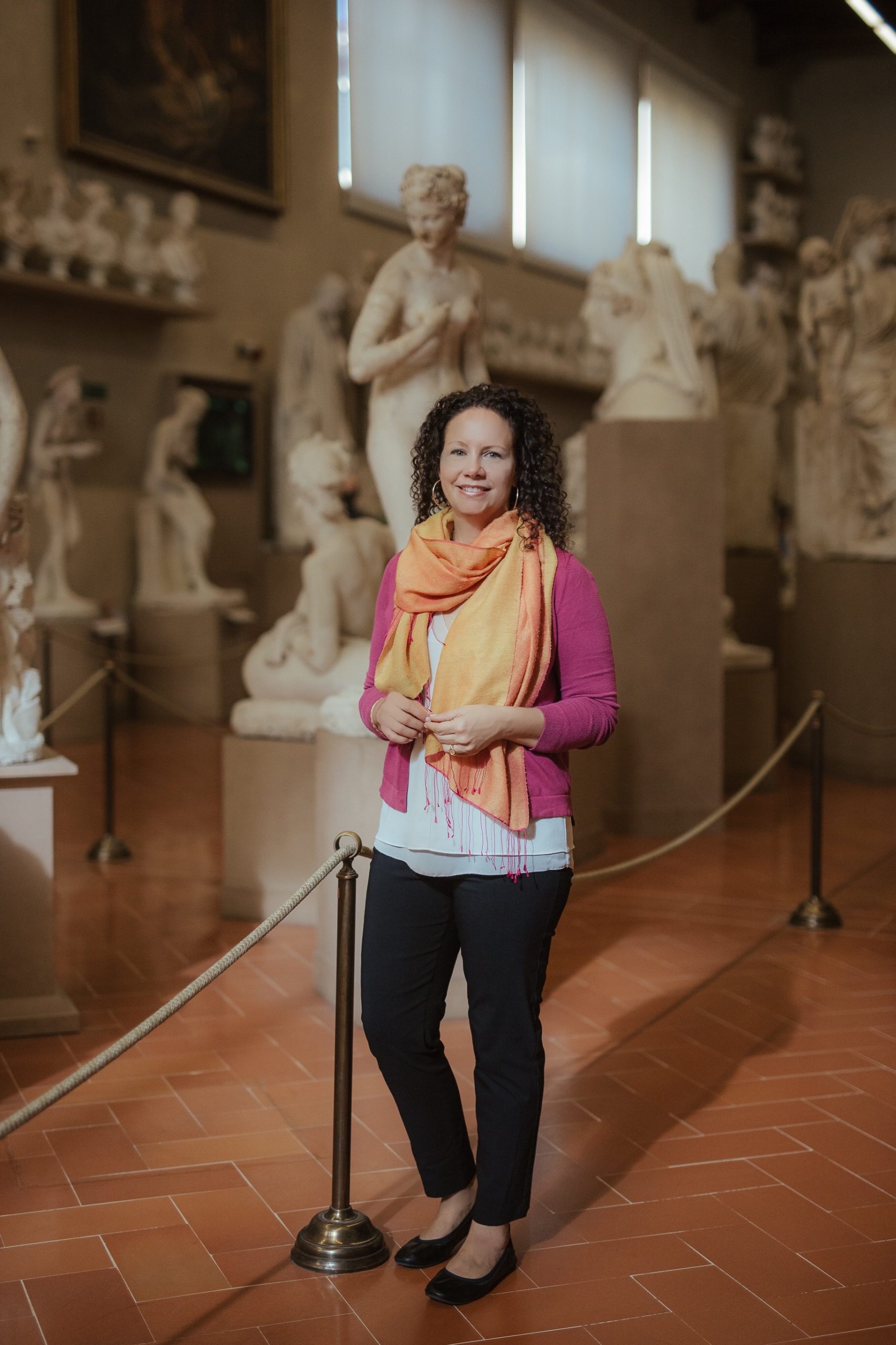 Laura Morelli in the Accademia in Florence Photo Davide Mandolini